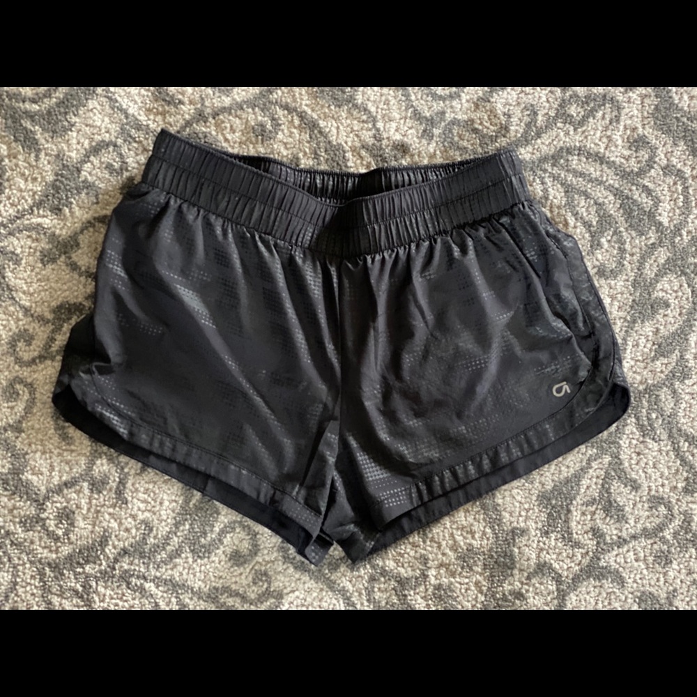 Gap Fit Women’s Black Running Shorts